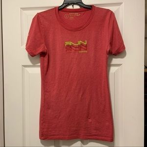 Sweat-Wicking Saucony / Fleet Feet Running Shirt